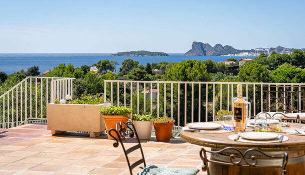 Villa / Maison 8 pièces  à vendre La Ciotat 13600