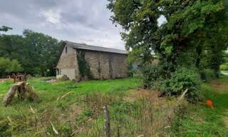 Immeuble   m² à vendre à Mayrinhac-Lentour (46500)