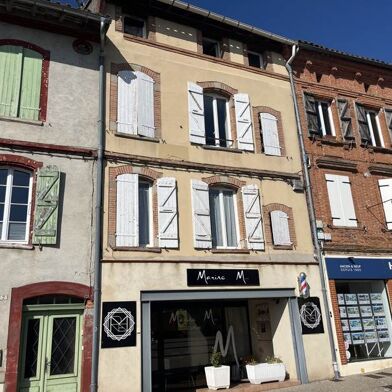 Immeuble  254800 €