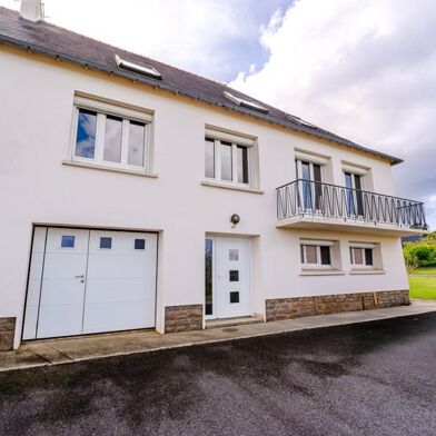 Maison 13 pièces 400140 €