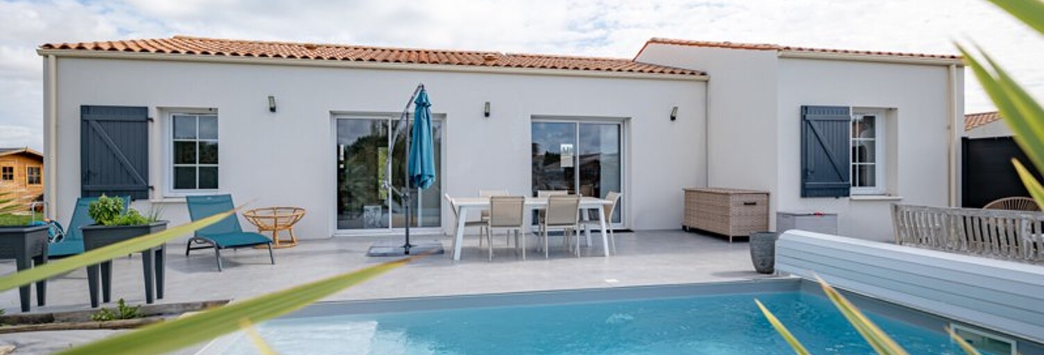 Maison 4 Pièces 102 m² à vendre à Varzay (17460)