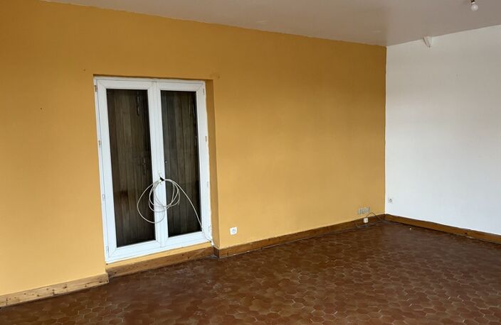 Maison de bourg de 4 pièces principales — photo 5