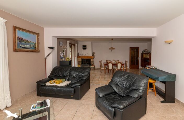 Contemporaine de 7 pièces principales — photo 2