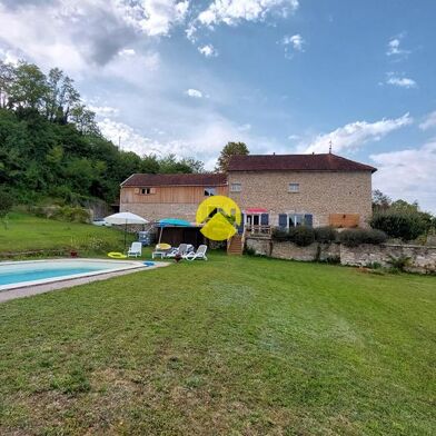 Maison 9 pièces 287000 €