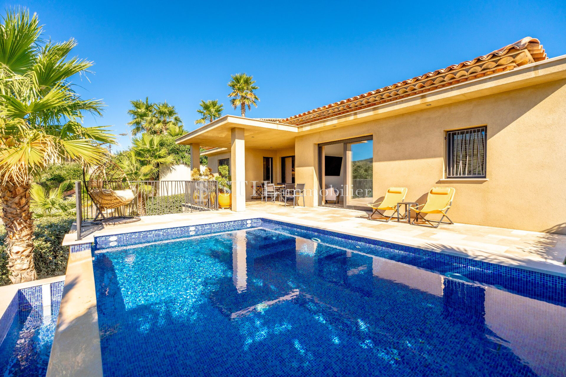 Villa / Maison  T5 à vendre Sainte-Maxime 83120