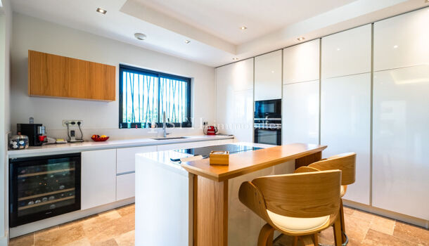 Villa / Maison 5 pièces  à vendre Sainte-Maxime 83120