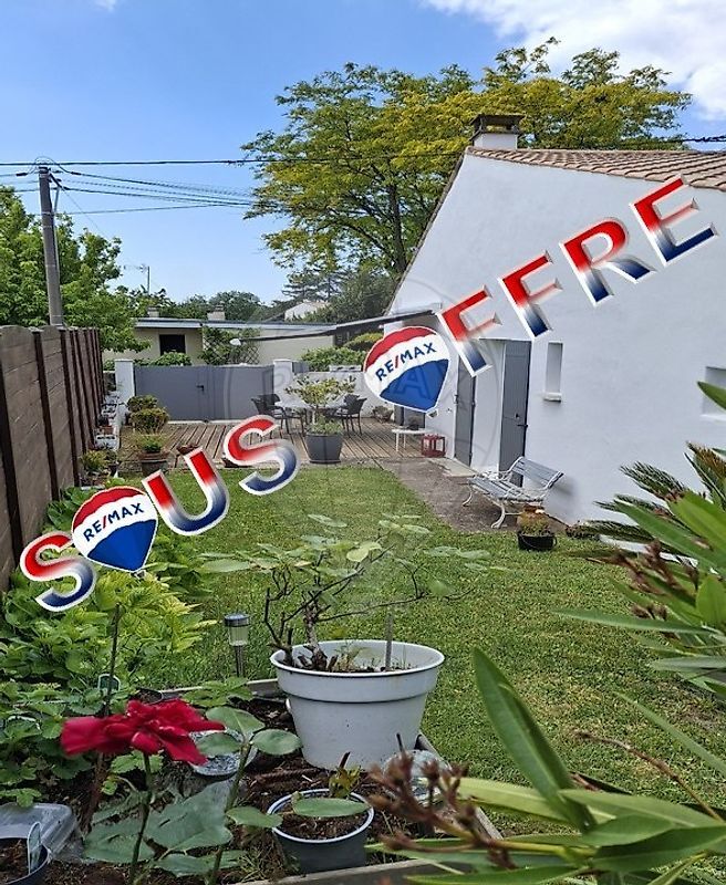 Villa / Maison  T4 à vendre Breuillet 17920