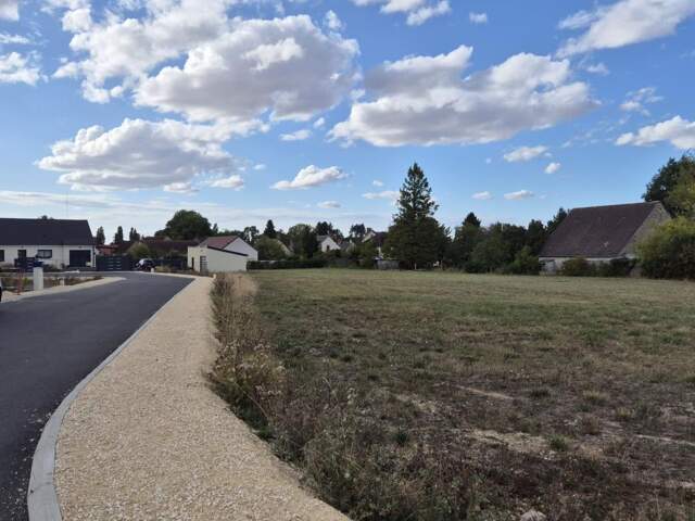 Terrain constructible — photo du bien