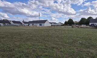 Terrain  831 m² à vendre à Baugy (18800)