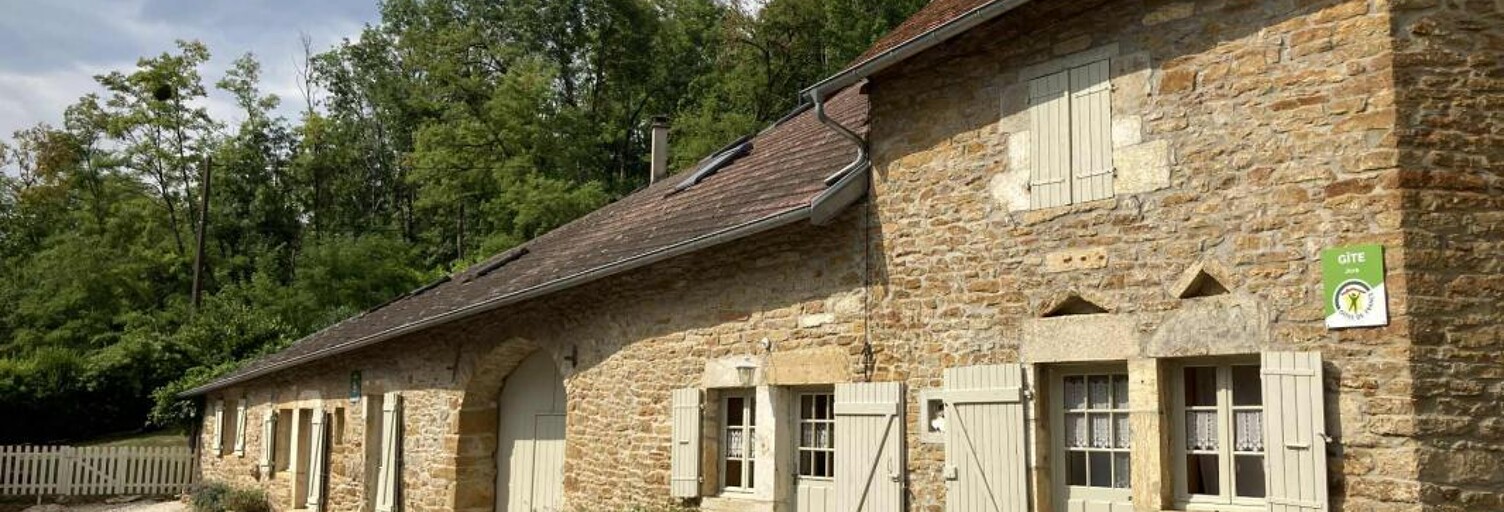 Maison 17 Pièces 355 m² à vendre à Toulouse-le-Château (39230)