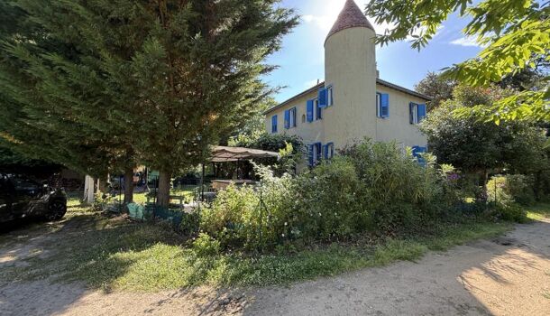 Chateau 8 pièces  à vendre Vico 20160