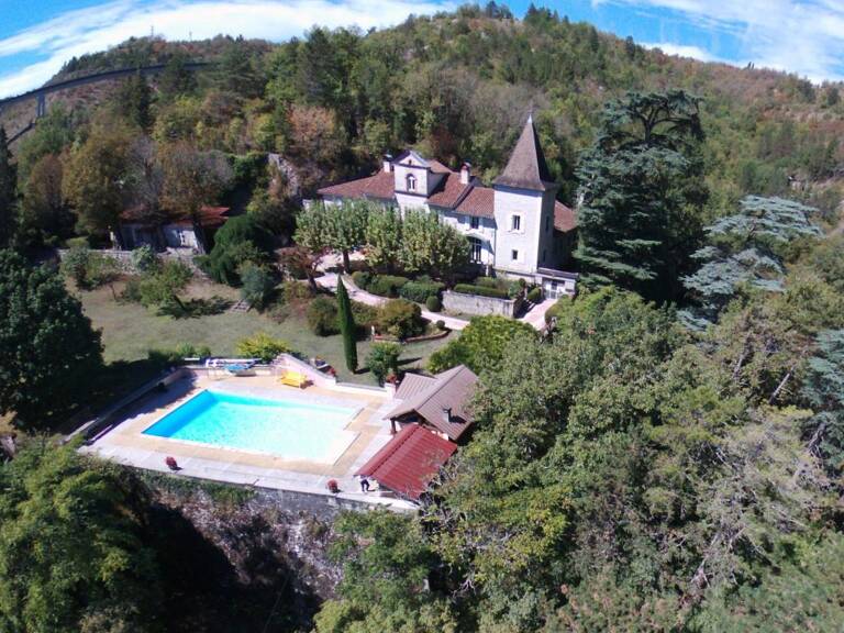 Propriete à vendre 12 pièces CAHORS (46) — photo 1