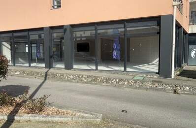 Local de 170 m² LOUDEAC (22) — photo du bien
