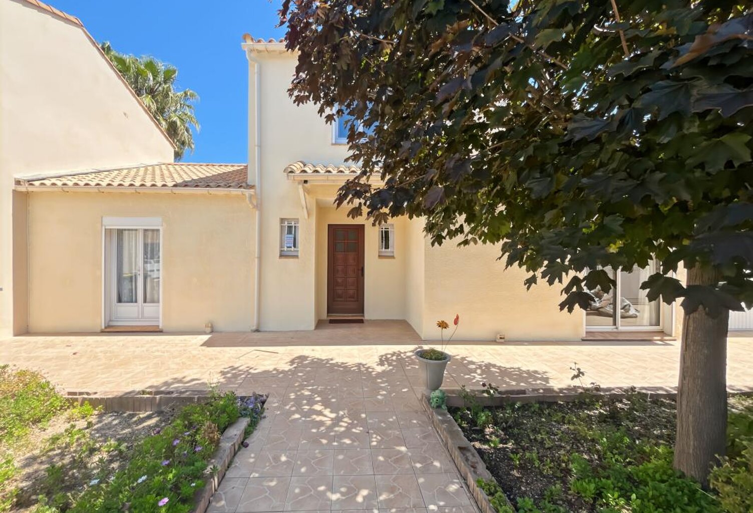 Sérignan – Villa familiale de 4 chambres - 2 garages - Exclusivité ORPI — photo 1