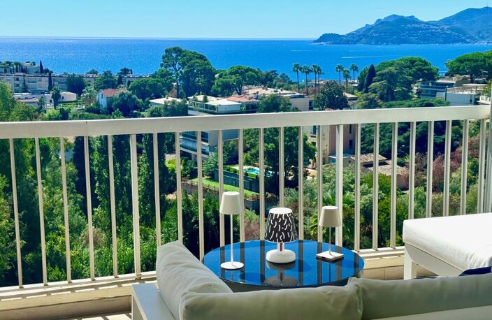 Cannes  Beau 3 pièces vue mer panoramique — photo 2