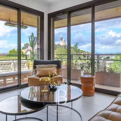 Appartement 4 pièces 599000 €