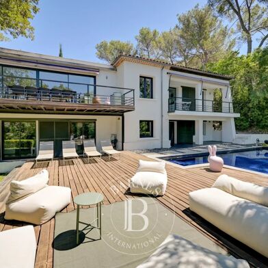 Maison 6 pièces 1850000 €