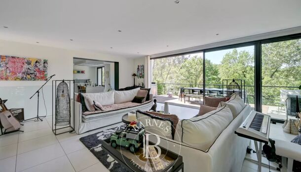 Villa / Maison 6 pièces  à vendre Aix-en-Provence 13100