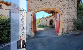 Maison 8 Pièces 220 m² à vendre à Montromant (69610)