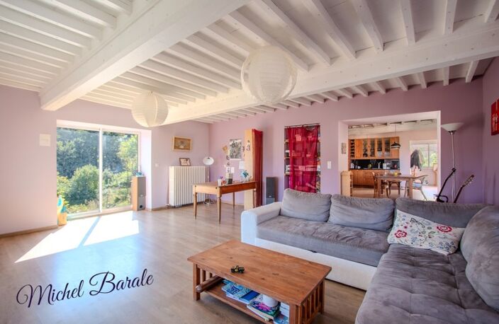 Ferme rénovée 205 m² – 6 chambres – terrain 16 000 m² – géothermie – vue – Montromant (69) — photo 3