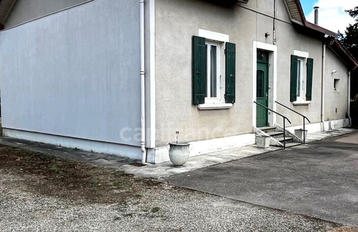 Maison de ville à rénover, plain-pied, 4 pièces avec studio attenant et dépendance, à 5 mn du centre de CONDOM (32) — photo 2