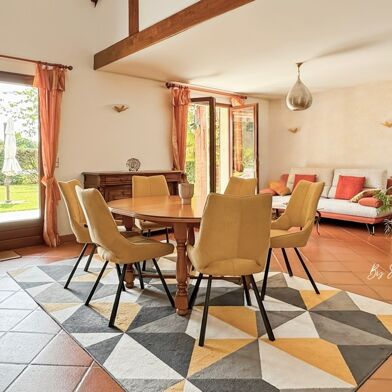 Maison 7 pièces 550000 €