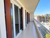 Hyères Gare - Appartement T3 - 77m² - Avec  garage individuel — photo 2