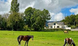 Maison 7 Pièces 234 m² à vendre à Divonne-les-Bains (01220)