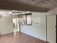 À louer – Local commercial 180 m² — photo 2