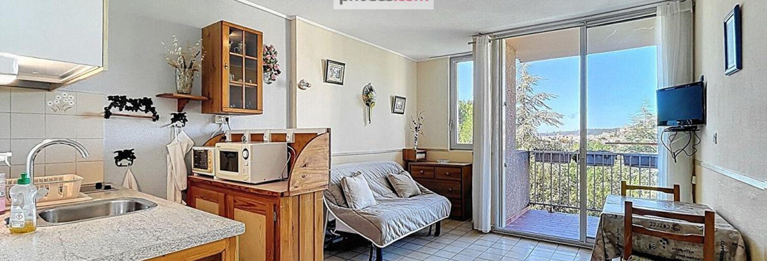 Appartement 1 Pièce 25 m² à vendre à Gréoux-les-Bains (04800)