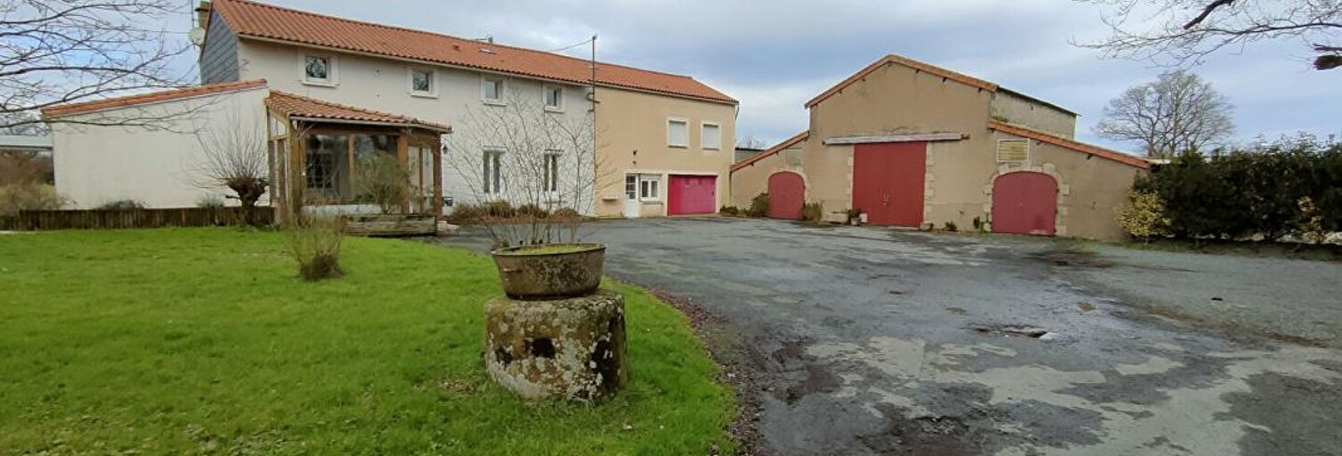 Maison 5 Pièces 251 m² à vendre à Chanverrie (85130)