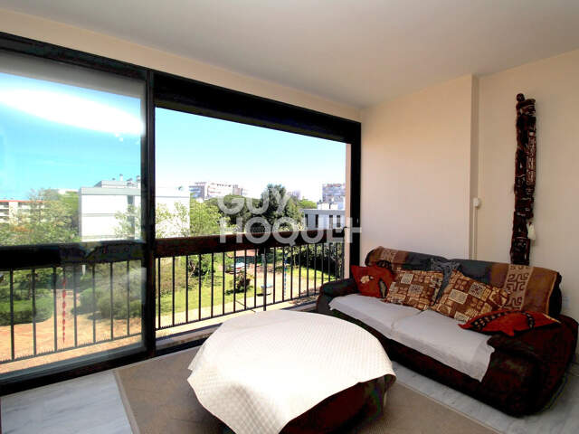 Appartement St Cyprien 3 pièce(s) + parking Privatif à acquérir en sus — photo du bien