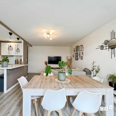 Appartement 3 pièces 148195 €