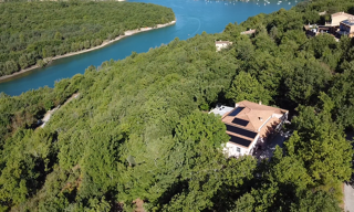 Maison 10 Pièces 320 m² à vendre à Bauduen (83630)