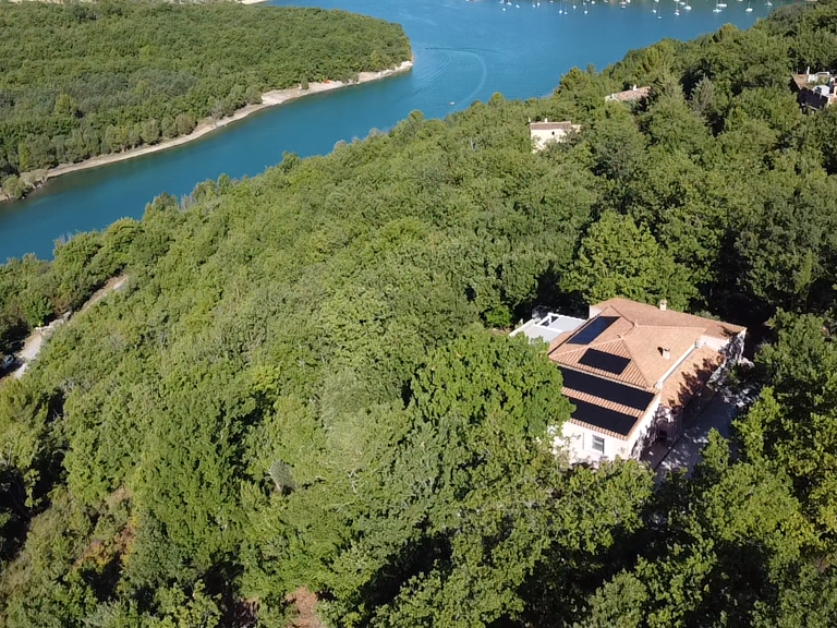 VILLA DEXCEPTION 320M2 AVEC UNE VUE PANORAMIQUE panneaux sol — photo 1