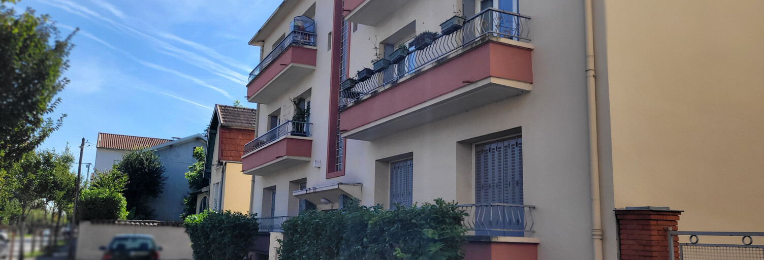 Commerce  12 m² à louer à Vaulx-en-Velin (69120)