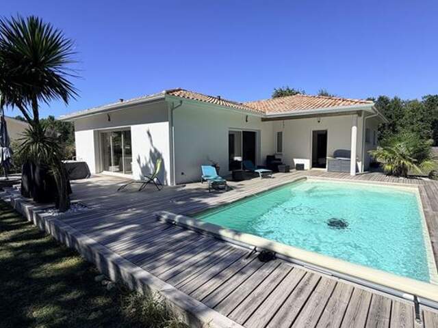 Maison traditionnelle - 130m ² — photo du bien