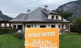 Maison 8 Pièces 290 m² à vendre à Magland (74300)