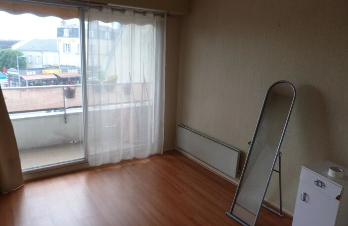 Vierzon Centre- ville - Appartement T.3 - 2 chambres — photo 4