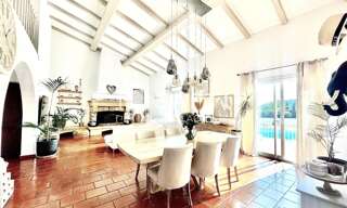 Maison 7 Pièces 200 m² à vendre à Draguignan (83300)