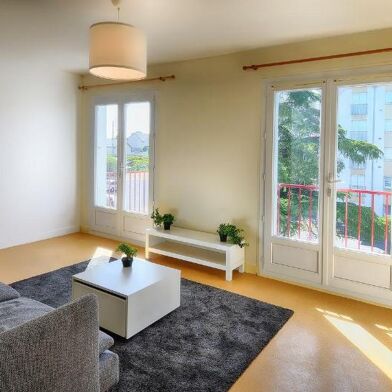 Appartement 4 pièces 850 €