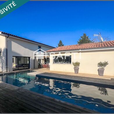 Maison 5 pièces 599000 €