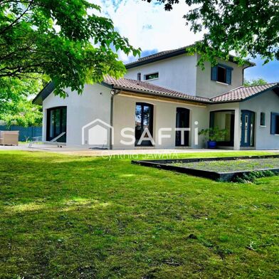 Maison 7 pièces 849000 €