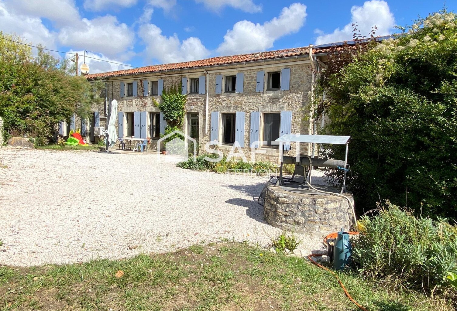 Belle longère rénovée 7ch , dépendances — photo 1