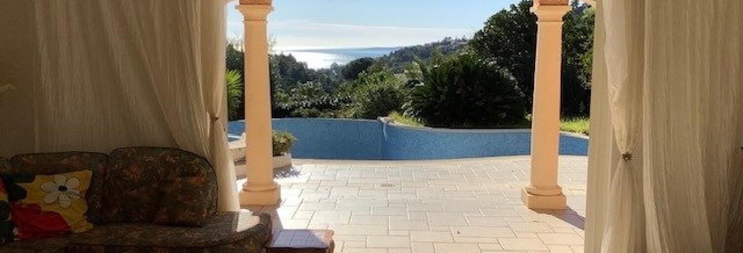 Maison 8 Pièces 165 m² à vendre à Roquebrune-sur-Argens (83380)