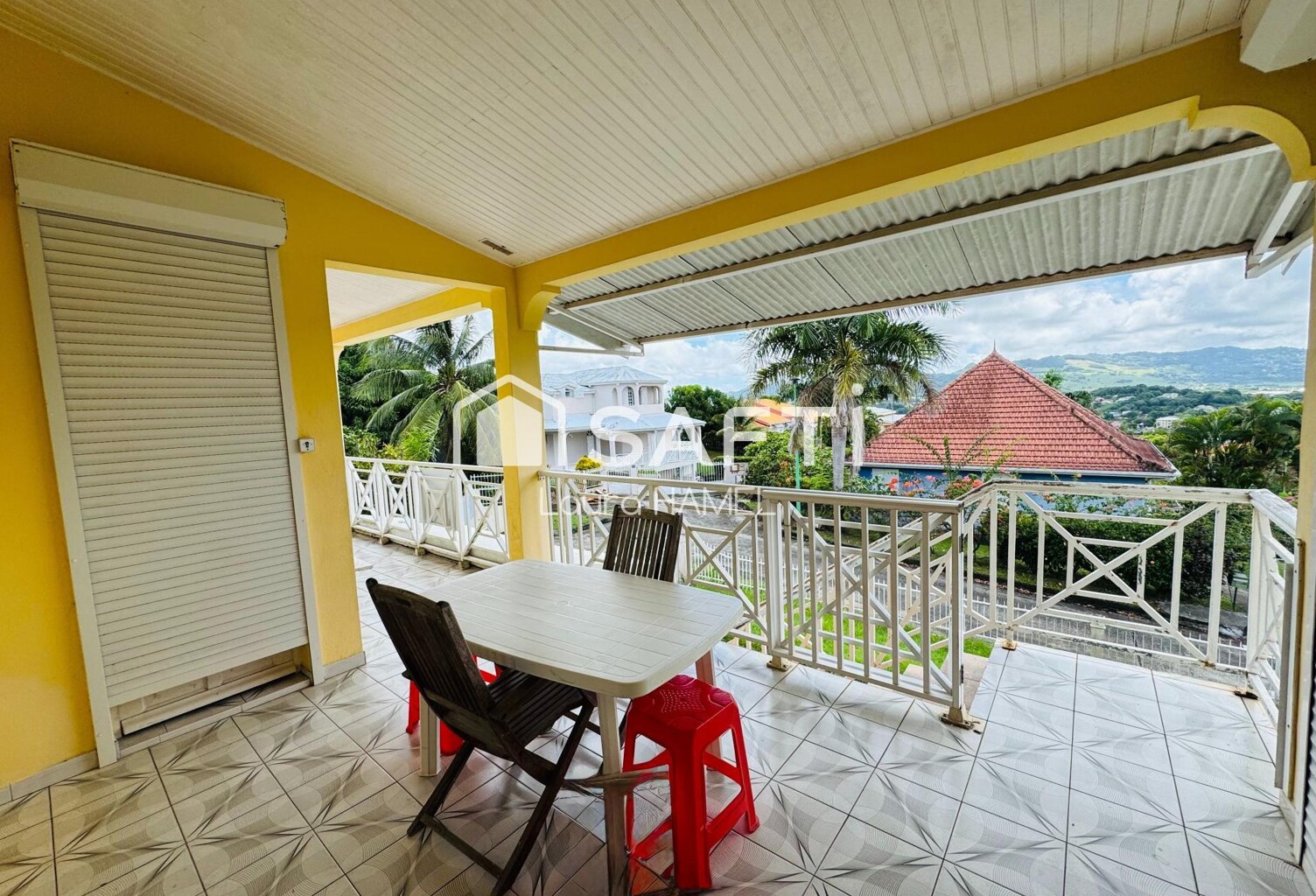 Maison comprenant 2 T4 sur terrain de 585m2 — photo 1