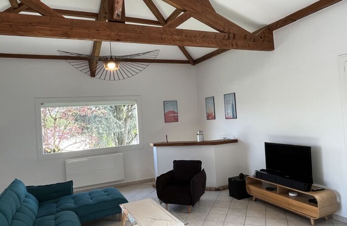 Maison piscine,secteur calme — photo 3