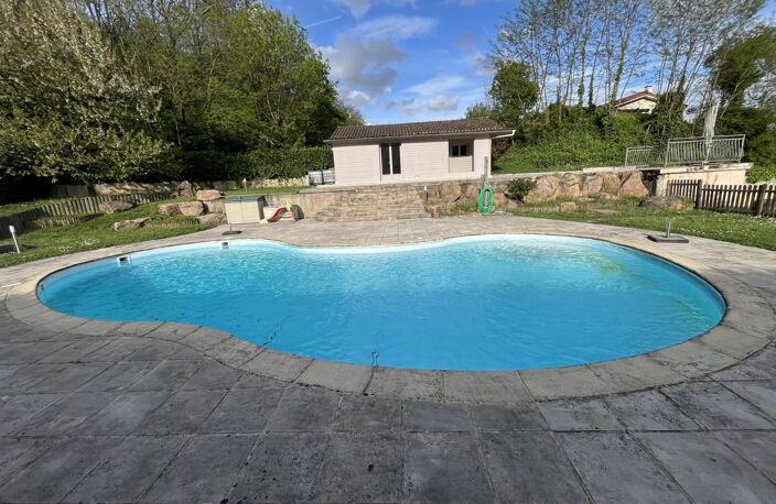 Maison piscine,secteur calme — photo 5