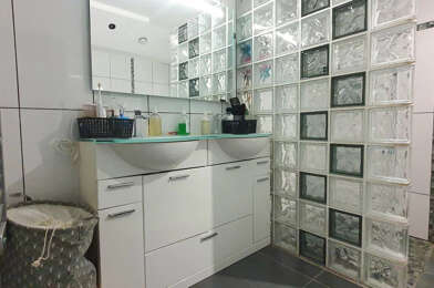 Appartement 5 pièces 209000 €