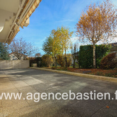 Appartement 4 pièces 630000 €